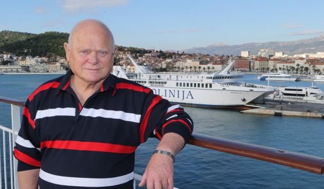 28.11.2103., Split – Henry Jorgensen, suvlasnik i direktor tvrtke Blue line International na konferenciji koja je odrzana na brodu Regina Della Pace najavio za 2014.-u godinu ukidanje cijelogodisnjeg prijevoza na relacija Split-Ancona-Split zbog troskova