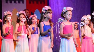 Plesna udruga Gesta: Bajka.hr