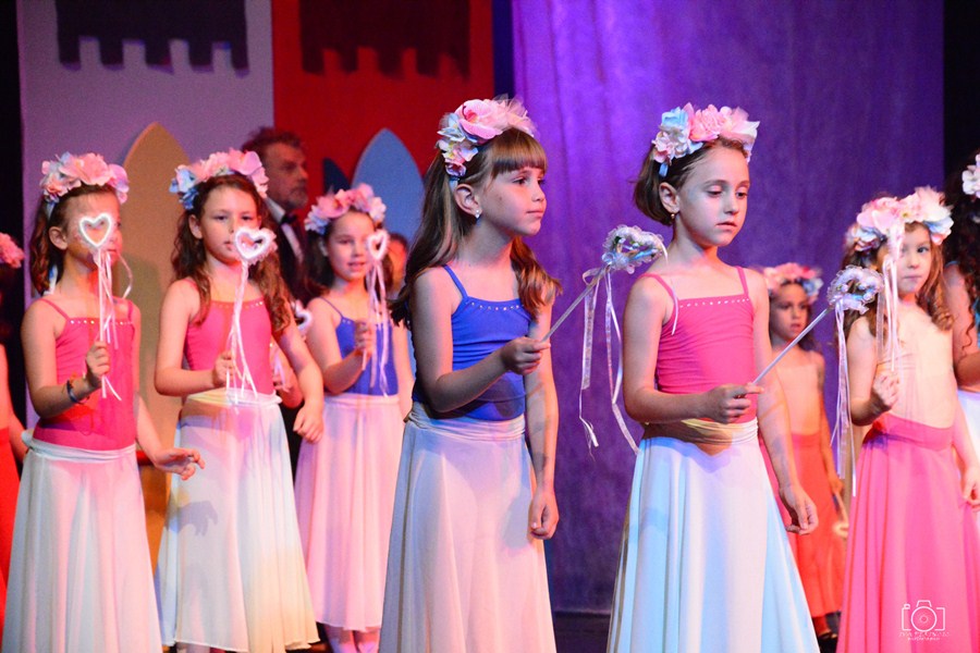 Plesna udruga Gesta: Bajka.hr