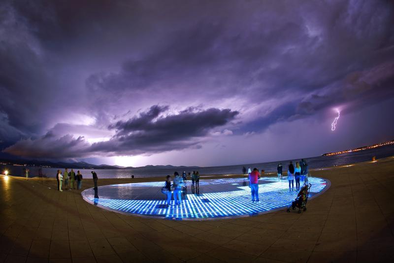 Grmljavinsko nevrijeme 11. rujna 2013. Foto: Filip Brala/PIXDELL Grmljavinsko nevrijeme 11. rujna 2013. Foto: Filip Brala/PIXDELL