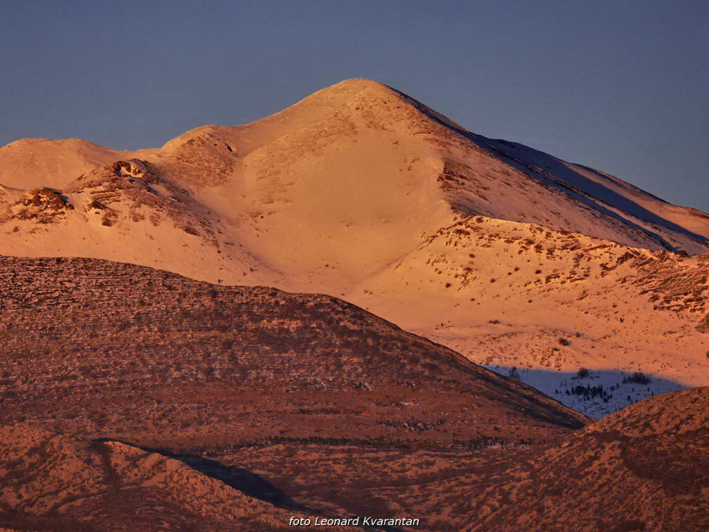 Pag i Velebit s Paga, Foto: Leonard Kvaratntan