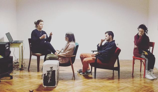 Moj sin samo malo sporije hoda, Drama plus