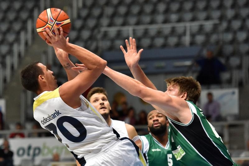 Zadar Dogus Basketball Tournament: Fenerbahçe Ülker – Darüşşafaka Doğuş 62-59, Foto: Dino Stanin/PIXSELL Zadar Dogus Basketball Tournament: Fenerbahçe Ülker – Darüşşafaka Doğuş 62-59, Foto: Dino Stanin/PIXSELL