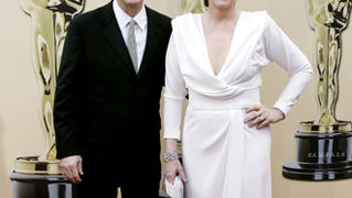 82. Red Carpet Oscara (oscar.go.com)