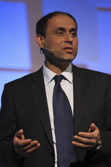 Rovinj, 220410.
Danas je u Rovinju otvorena Windays business konferencija, u organizaciji Microsoft Hrvatska i Jutarnjeg lista. Na otvorenje je dosla premijerka Jadranka Kosor.
Na fotografiji: Soumitra Dutta, profesor na INSEAD-u, jednoj od najboljih svje