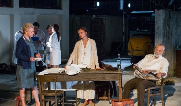 predstava Kazališta Ulysses i MESS Sarajevo u koprodukciji s Narodnim pozorištem Sarajevo izvedena na Dubrovačkim ljetnim igrama