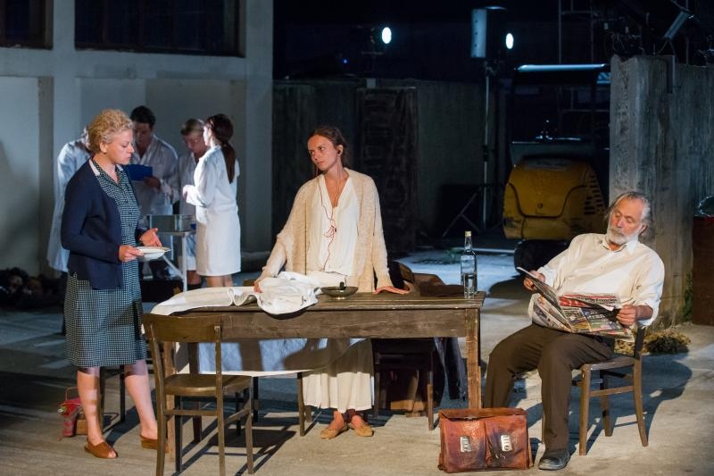 predstava Kazališta Ulysses i MESS Sarajevo u koprodukciji s Narodnim pozorištem Sarajevo izvedena na Dubrovačkim ljetnim igrama