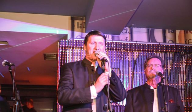 Klapa Intrade u klubu Roko