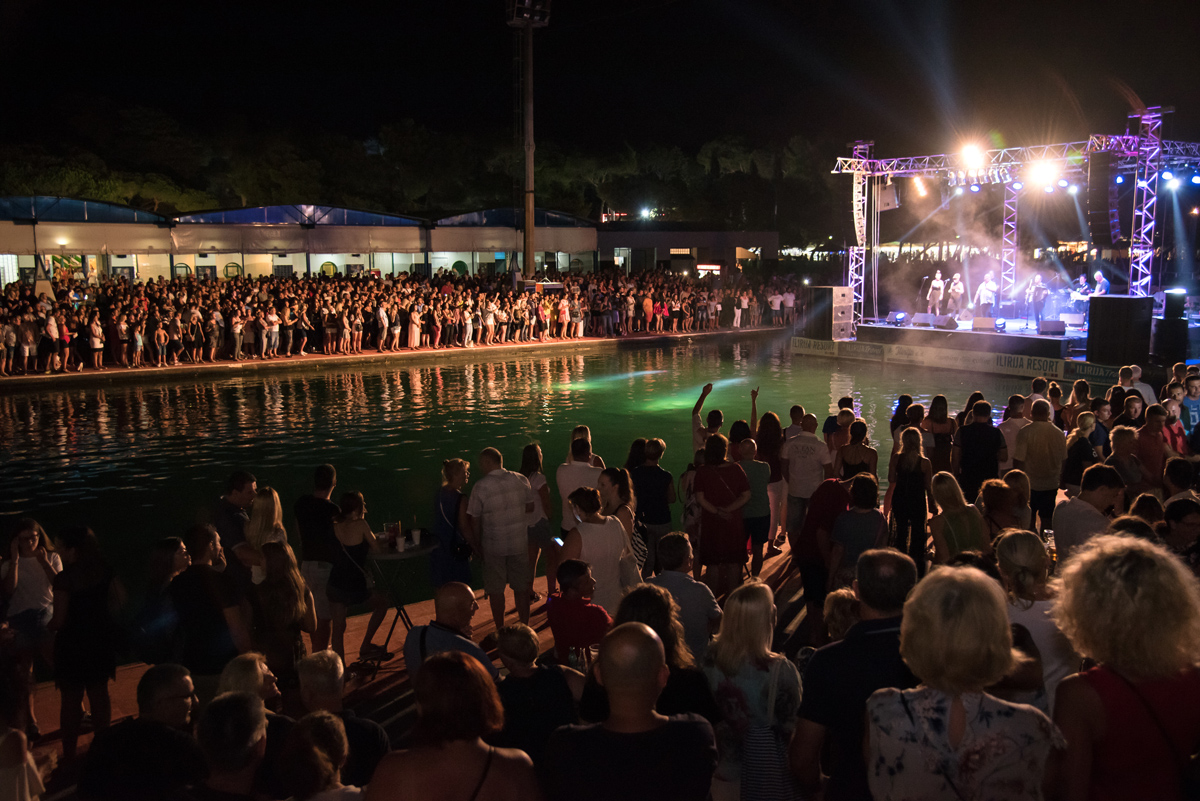 Halid Bešlić @ Aquatic Beach Club Biograd na Moru Halid Bešlić @ Aquatic Beach Club Biograd na Moru