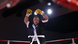 Zadar, 230910
U Fitness klubu Omnia u Zadru odrzani boksacki mecevi izmedju Hrvatskih i Madjarskih boksaca. Na slici Marino Goles iz Zadra.
Foto: Jure Miskovic / CROPIX Zadar, 230910
U Fitness klubu Omnia u Zadru odrzani boksacki mecevi izmedju Hrvatskih i Madjarskih boksaca. Na slici Marino Goles iz Zadra.
Foto: Jure Miskovic / CROPIX