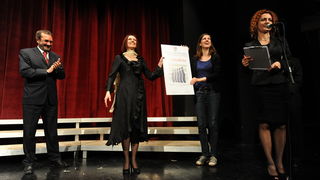 Zadar, 190512.
U Zadru se u protekla tri dana odrzavalo natjecanje zborova. Veceras se u HNK Zadar odrzala dodjela nagrada zlatni, srebrni i broncani Cikin krizic, te diplome, nakon cega je slijedilo kratko natjecanje za Grand prix (nagrada Grada Zadra u