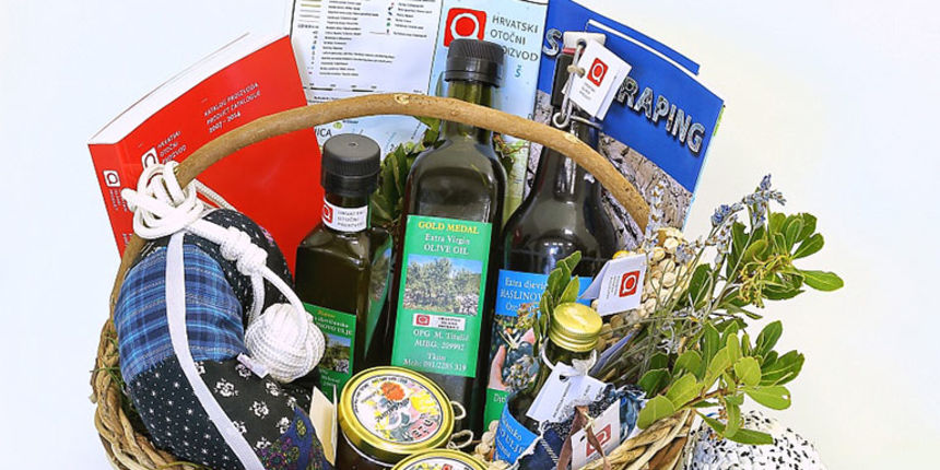 Tkon: 7. Sajam otočnih proizvoda tijekom Škrapinga 6. i 7. ožujka Tkon: 7. Sajam otočnih proizvoda tijekom Škrapinga 6. i 7. ožujka