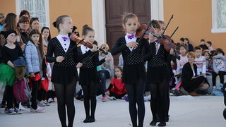 Svjetski dan plesa: Go Out and Dance! na Forumu Svjetski dan plesa: Go Out and Dance! na Forumu