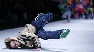 Zagreb, 120311.
Veceras je na Zagrebackom velesajmu odrzana druga vecer modne revije Dove Fashion.Hr.
Revije ce trajati do nedjelje 13.03.
Revija na slici: Zigman za Bambi.
Foto: Neja Markicevic / CROPIX