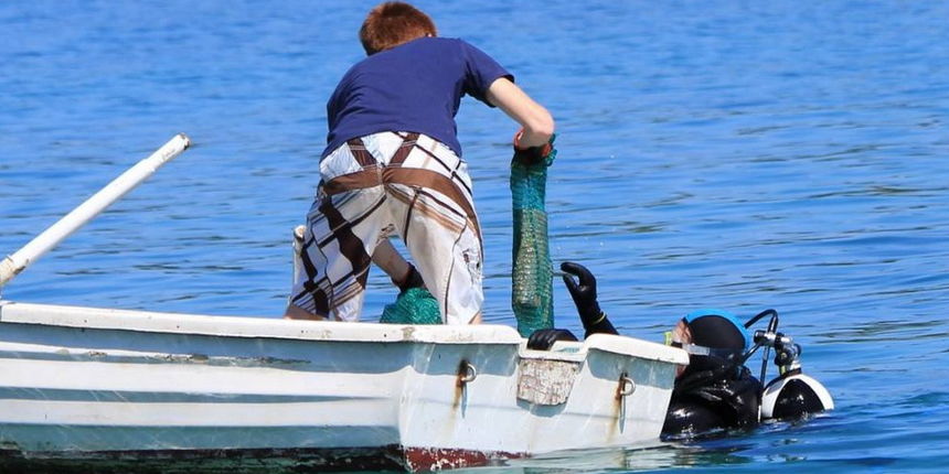 Akcija čišćenja podmorja u Preku Akcija čišćenja podmorja u Preku