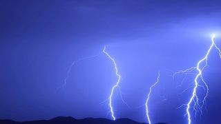 Nevrijeme, grmljavina, foto: Roberto Lerga