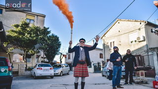 Škotski kiltovi preplavili zadarske Stanove Škotski kiltovi preplavili zadarske Stanove