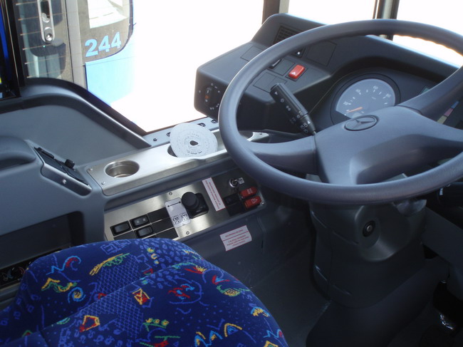 Novi Mercedesi u voznom parku Liburnije, 27. svibnja 2008.