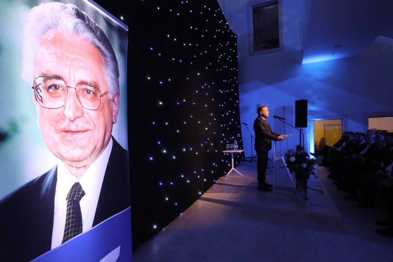 605690972_1344484147720018_8824958116407628463_n 605690972_1344484147720018_8824958116407628463_n