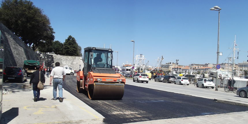 Liburnska obala radovi asfaltiranje Liburnska obala radovi asfaltiranje