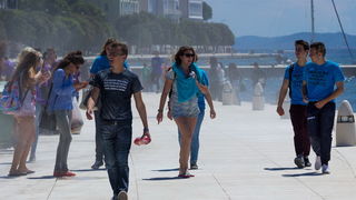 Ludijada maturanata na zadarskoj rivi 17. svibnja 2016. Foto: Bojan Bogdanić