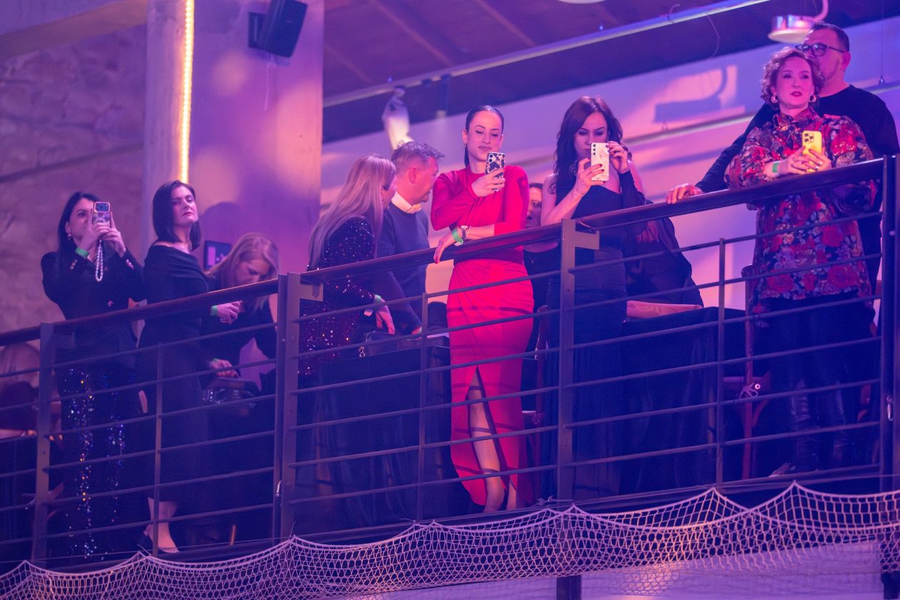 606547807_1300293412123393_3621940113270217478_n 606547807_1300293412123393_3621940113270217478_n