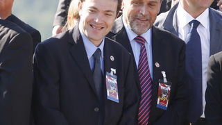 Knin, 050810.
Proslava Dana pobjede i 15. godisnjice akcije Oluja u Kninu.
Na fotografiji: Arsen Bauk i Milan Bandic.
Foto: Jakov Prkic / Cropix Knin, 050810.
Proslava Dana pobjede i 15. godisnjice akcije Oluja u Kninu.
Na fotografiji: Arsen Bauk i Milan Bandic.
Foto: Jakov Prkic / Cropix