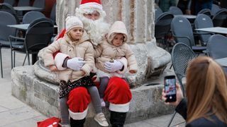 Badnjak u gradu, srijeda 24. prosinca 2024.