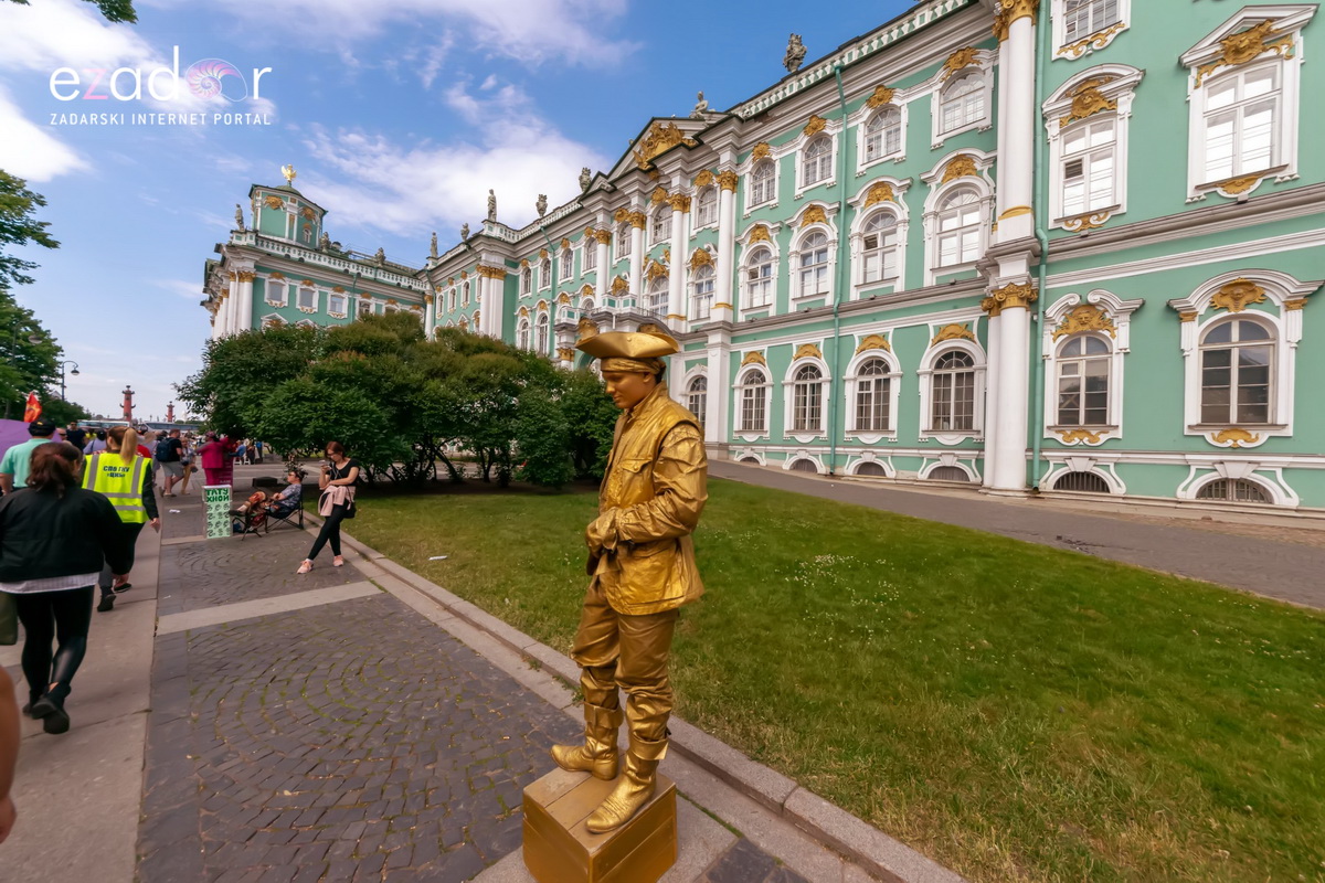 Đir po čudesno lijepom St. Petersburgu Đir po čudesno lijepom St. Petersburgu