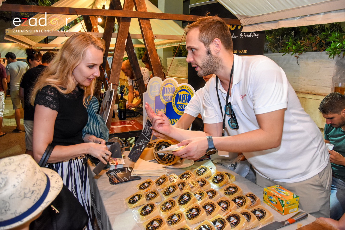 4. Fešta od sira u Kolanu