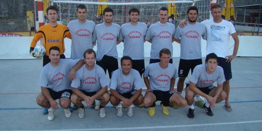 Žućini Dvori, foto: Marko Ledenko-Mane Žućini Dvori, foto: Marko Ledenko-Mane