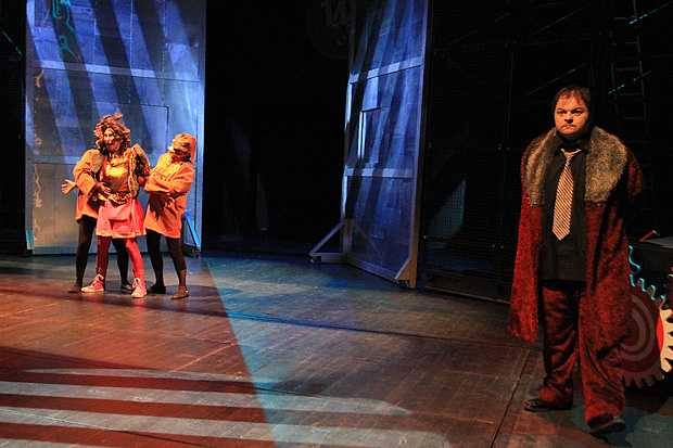 “Drago Č. i tvornica čokolade” u novoj zgradi Kazališta lutaka, Foto: Leo Banić “Drago Č. i tvornica čokolade” u novoj zgradi Kazališta lutaka, Foto: Leo Banić