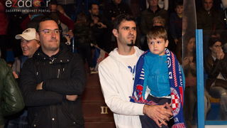 Humanitarno gledanje utakmice Zadar-Cibona u Jazinama Humanitarno gledanje utakmice Zadar-Cibona u Jazinama