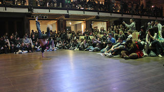 Image 1038893 (auto)