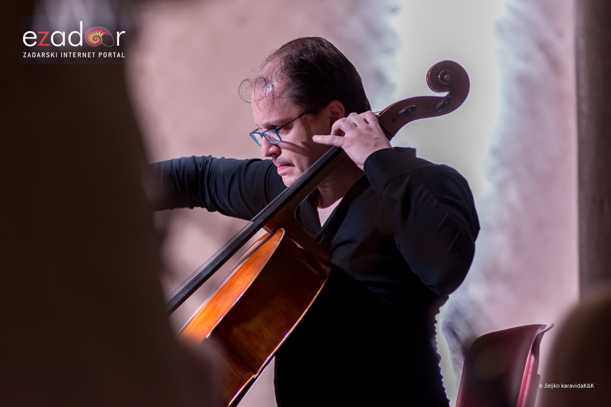 Virtuozi i Apoksiomen @ Sv. Donat Virtuozi i Apoksiomen @ Sv. Donat