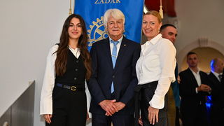 Dobrotvorni koncert Zorice Kondže za Sportsku udrugu Mali princ Dobrotvorni koncert Zorice Kondže za Sportsku udrugu Mali princ