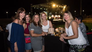 Zorica Kondža i klapa Cambi @ bazen Ilirije u Biogradu