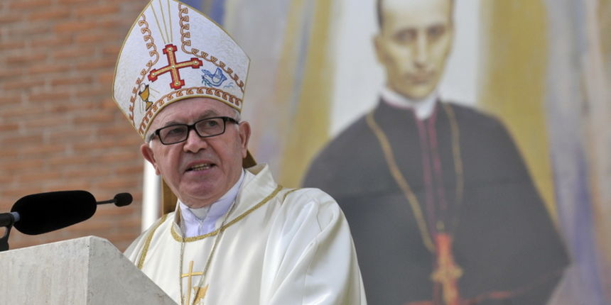 Marija Bistrica, 071012.
Jubilarno, 20. hodocasce Hrvatske vojske i policije u nacionalno marijansko svetiste Mariju Bistricu. Misno slavlje na prostoru crkve na otvorenom bl. Alojzija Stepinca predvodio je apostolski nuncij u Republici Hrvatskoj nadbisku Marija Bistrica, 071012.
Jubilarno, 20. hodocasce Hrvatske vojske i policije u nacionalno marijansko svetiste Mariju Bistricu. Misno slavlje na prostoru crkve na otvorenom bl. Alojzija Stepinca predvodio je apostolski nuncij u Republici Hrvatskoj nadbisku