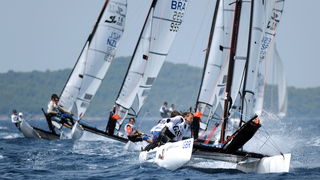 Zadar, 140711.
ISAF svjetsko juniorsko prvenstvo
Zadar 2011, 07.-15. srpanj 2011.
Osmi je dan svjetskog prvenstva u jedrenju koje se odrzava u organizaciji jedrlicarskog kluba Uskok. Danasnji dan obiljezio je jak vjetar s juga sto je napokon omogucilo j Zadar, 140711.
ISAF svjetsko juniorsko prvenstvo
Zadar 2011, 07.-15. srpanj 2011.
Osmi je dan svjetskog prvenstva u jedrenju koje se odrzava u organizaciji jedrlicarskog kluba Uskok. Danasnji dan obiljezio je jak vjetar s juga sto je napokon omogucilo j