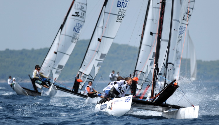 Zadar, 140711.
ISAF svjetsko juniorsko prvenstvo
Zadar 2011, 07.-15. srpanj 2011.
Osmi je dan svjetskog prvenstva u jedrenju koje se odrzava u organizaciji jedrlicarskog kluba Uskok. Danasnji dan obiljezio je jak vjetar s juga sto je napokon omogucilo j Zadar, 140711.
ISAF svjetsko juniorsko prvenstvo
Zadar 2011, 07.-15. srpanj 2011.
Osmi je dan svjetskog prvenstva u jedrenju koje se odrzava u organizaciji jedrlicarskog kluba Uskok. Danasnji dan obiljezio je jak vjetar s juga sto je napokon omogucilo j