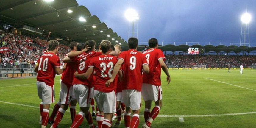 Austrijanci slave zgoditak (Foto:reuters@daylife.com) Austrijanci slave zgoditak (Foto:reuters@daylife.com)