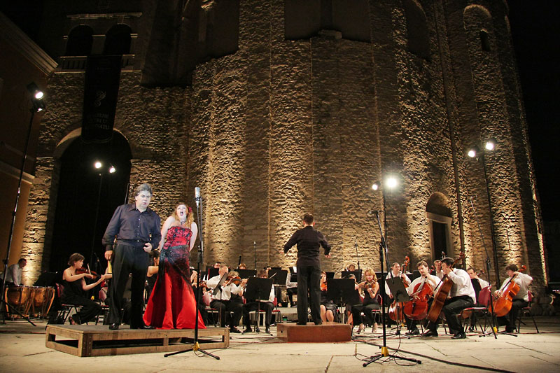 Svečano otvorenje 48. Glazbenih večeri u Sv. Donatu – “Carmen”