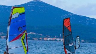 Wind i Kite surfing na Kolovarama 3. studenog 2013.  foto: Tome Grbeša