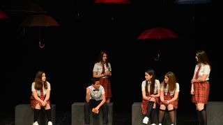 HNK Zadar: Premijera predstave “Tko i što brani”, Igrajmo se HNK Zadar: Premijera predstave “Tko i što brani”, Igrajmo se