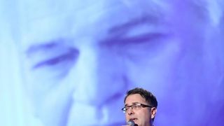 U koncertnoj dvorani Vatroslav Lisinski održan koncert “Hiljade pahulja bijelih” posvećen Kemalu Montenu. Foto. Goran Stanzl/PIXSELL U koncertnoj dvorani Vatroslav Lisinski održan koncert “Hiljade pahulja bijelih” posvećen Kemalu Montenu. Foto. Goran Stanzl/PIXSELL