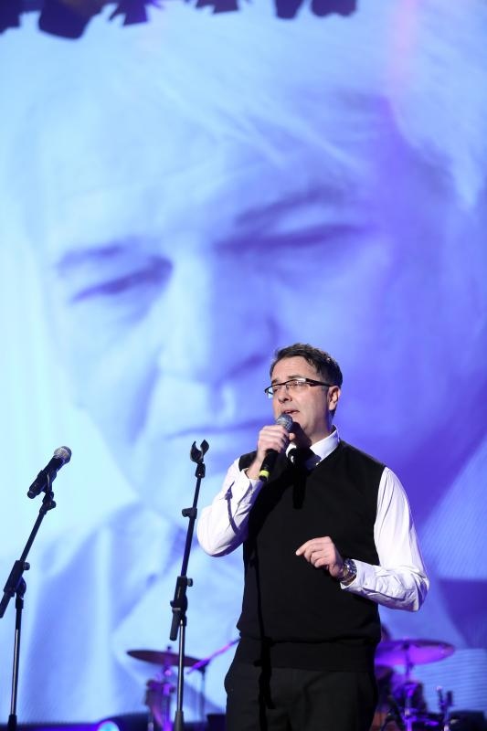 U koncertnoj dvorani Vatroslav Lisinski održan koncert “Hiljade pahulja bijelih” posvećen Kemalu Montenu. Foto. Goran Stanzl/PIXSELL U koncertnoj dvorani Vatroslav Lisinski održan koncert “Hiljade pahulja bijelih” posvećen Kemalu Montenu. Foto. Goran Stanzl/PIXSELL