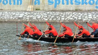 Opuzen: Utrke veslača za startne pozicije za 19. maraton lađa na Neretvi. Photo: Damir Špehar/PIXSELL
