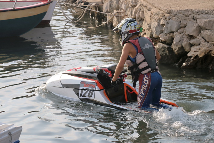 Vir: Slobodan trening na plaži Jadro pred utrke Alpe Adria Jest Ski Toura. Foto: Kažimir Škrbić/Virski list