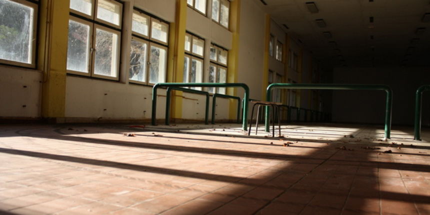 Devastirana bivša vojna baza Šepurine, Foto: Iva Idassa Devastirana bivša vojna baza Šepurine, Foto: Iva Idassa