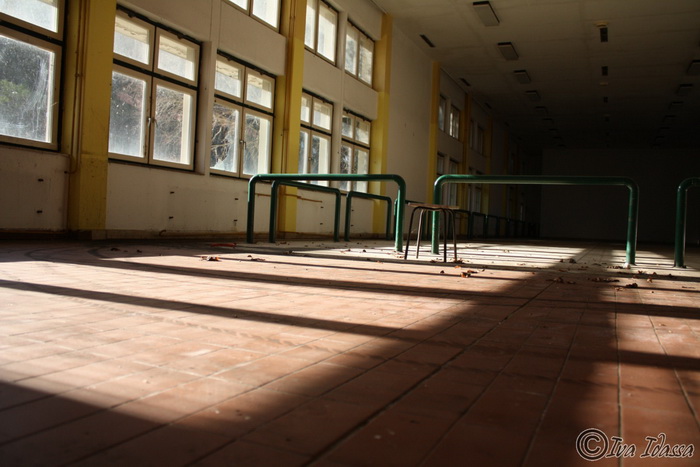 Devastirana bivša vojna baza Šepurine, Foto: Iva Idassa Devastirana bivša vojna baza Šepurine, Foto: Iva Idassa